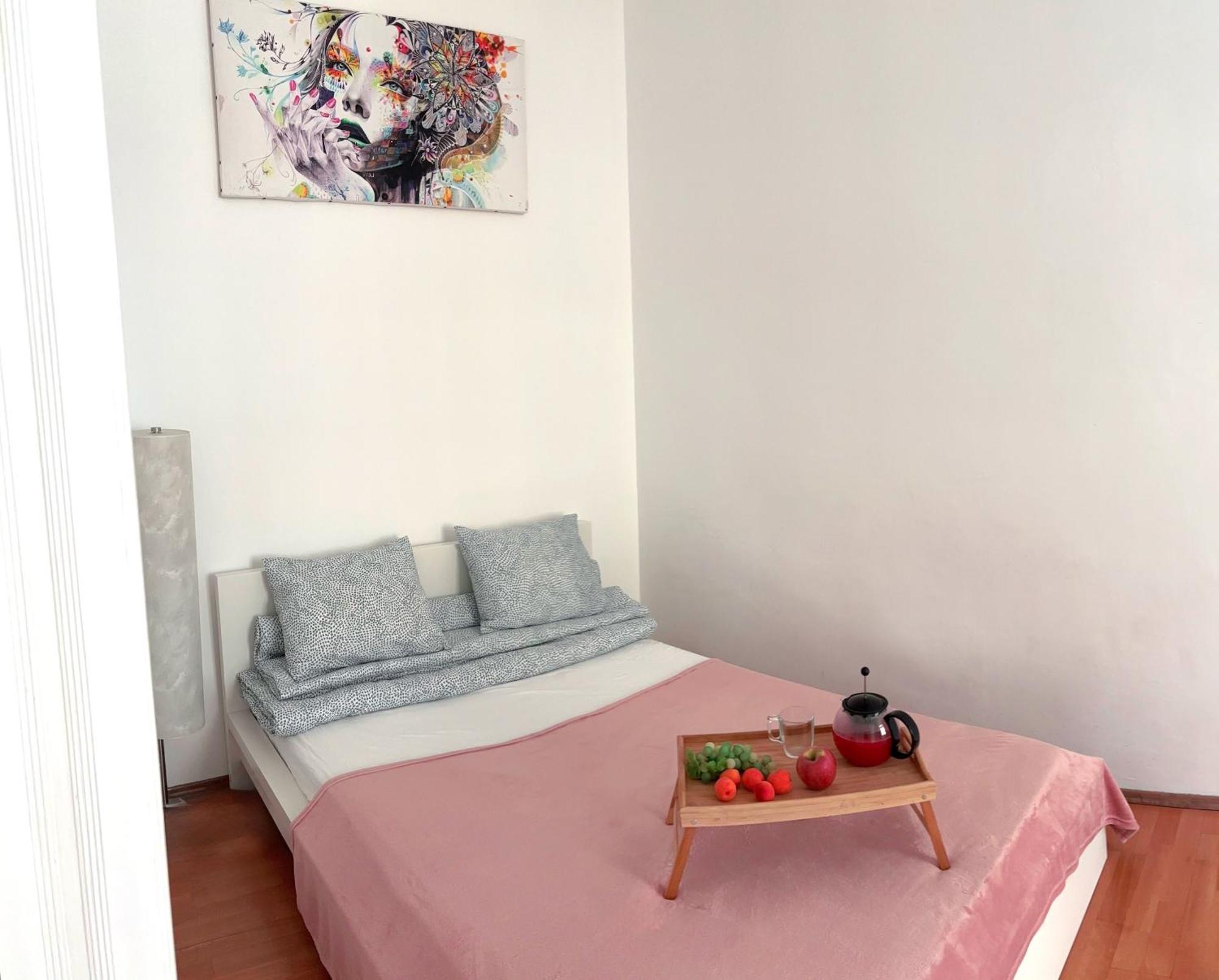 Big And Comfortable Mariahilfer Apartment Wina Bagian luar foto