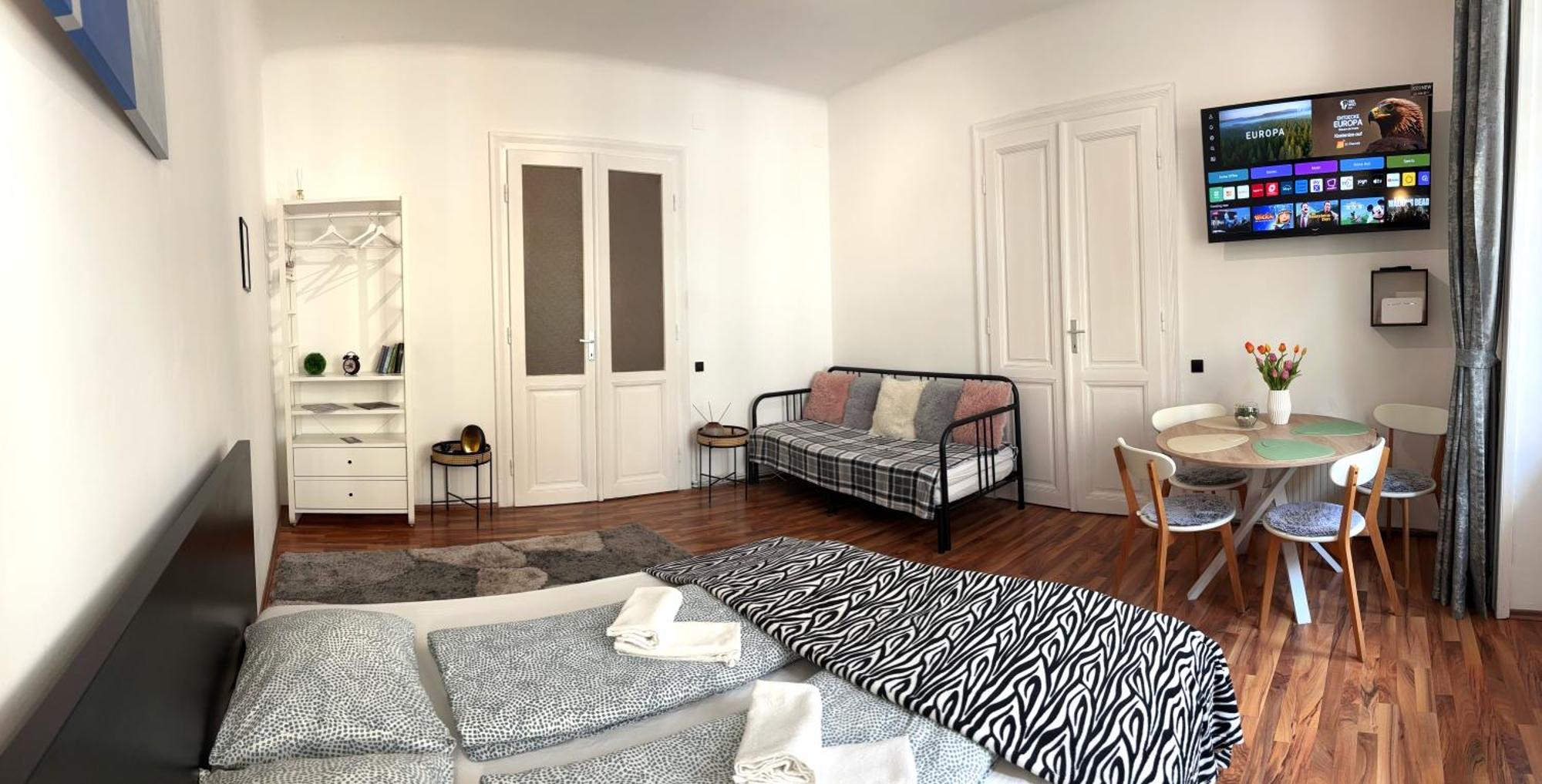 Big And Comfortable Mariahilfer Apartment Wina Bagian luar foto
