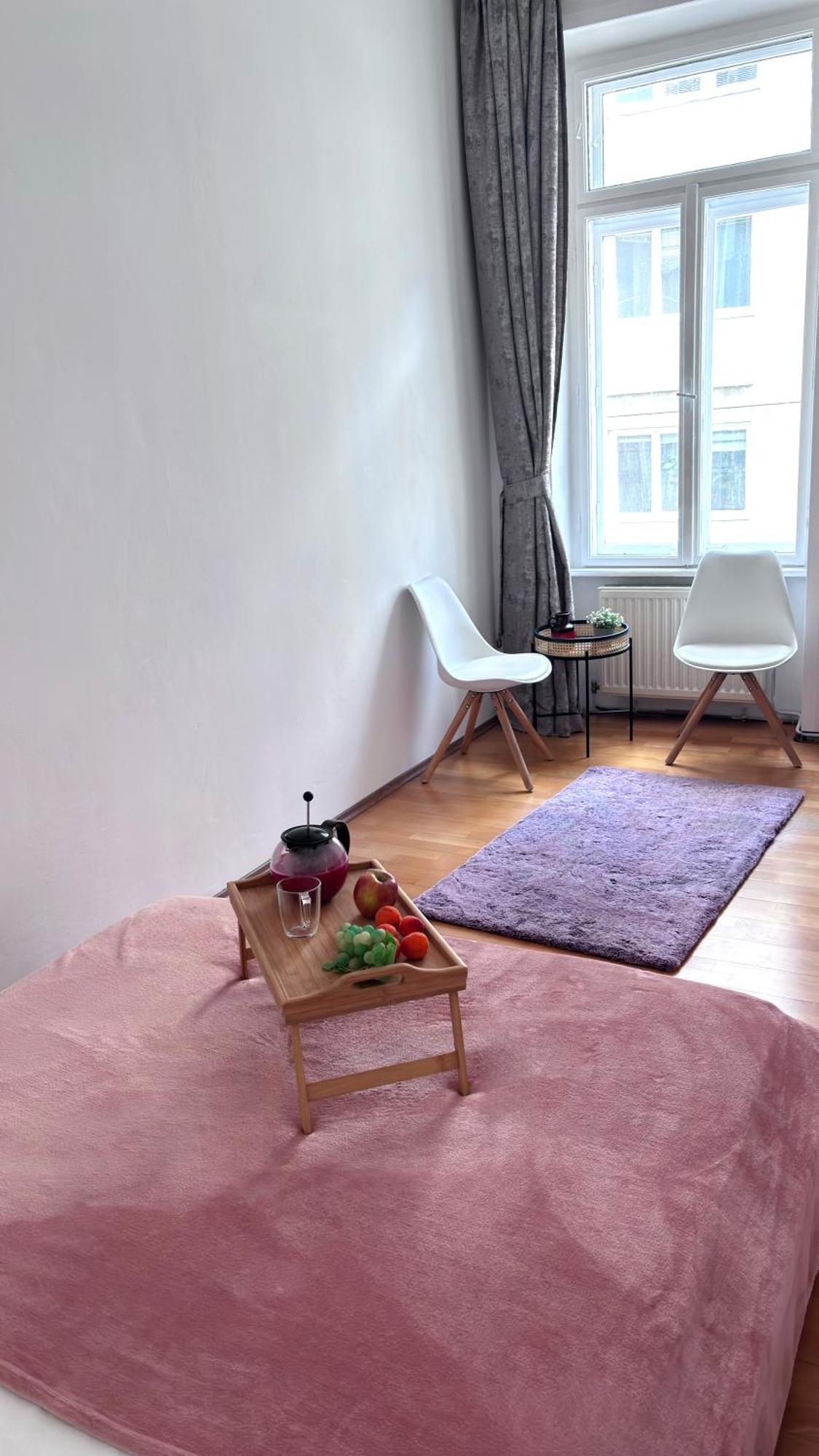 Big And Comfortable Mariahilfer Apartment Wina Bagian luar foto